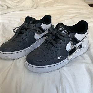 Nike Air Force 1 LV8 2 "Dark grey"